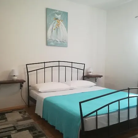 Eliva Apartment